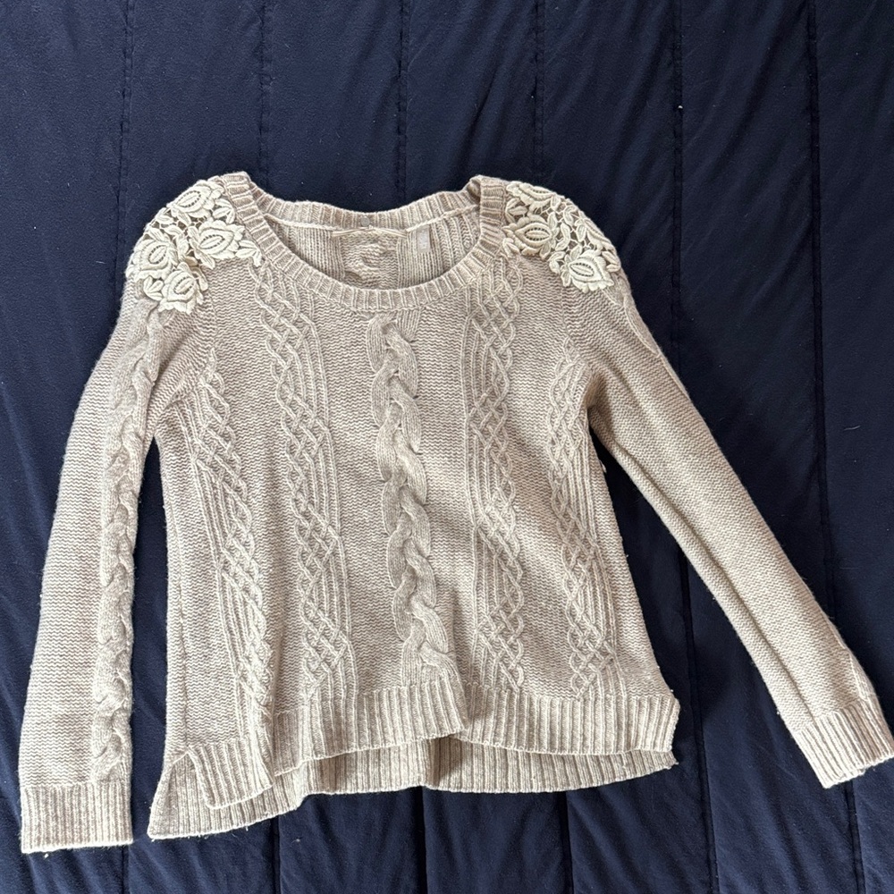 Elegant Beige Cable Knit Sweater with Floral Details